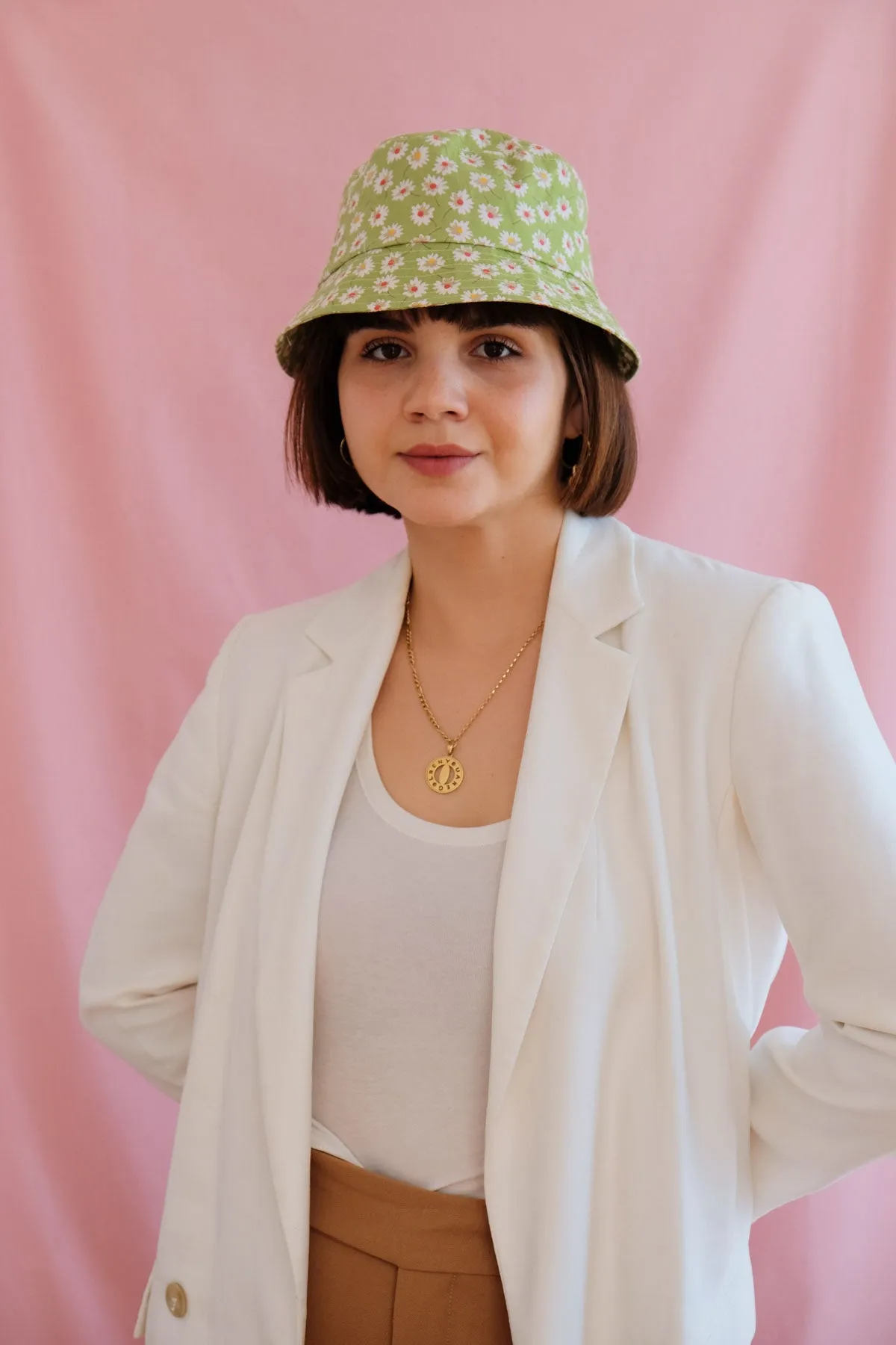 Green flower bucket hat